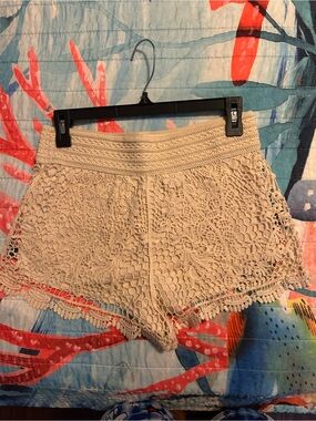 High-Waist Cream Crochet Lace Women's Shorts